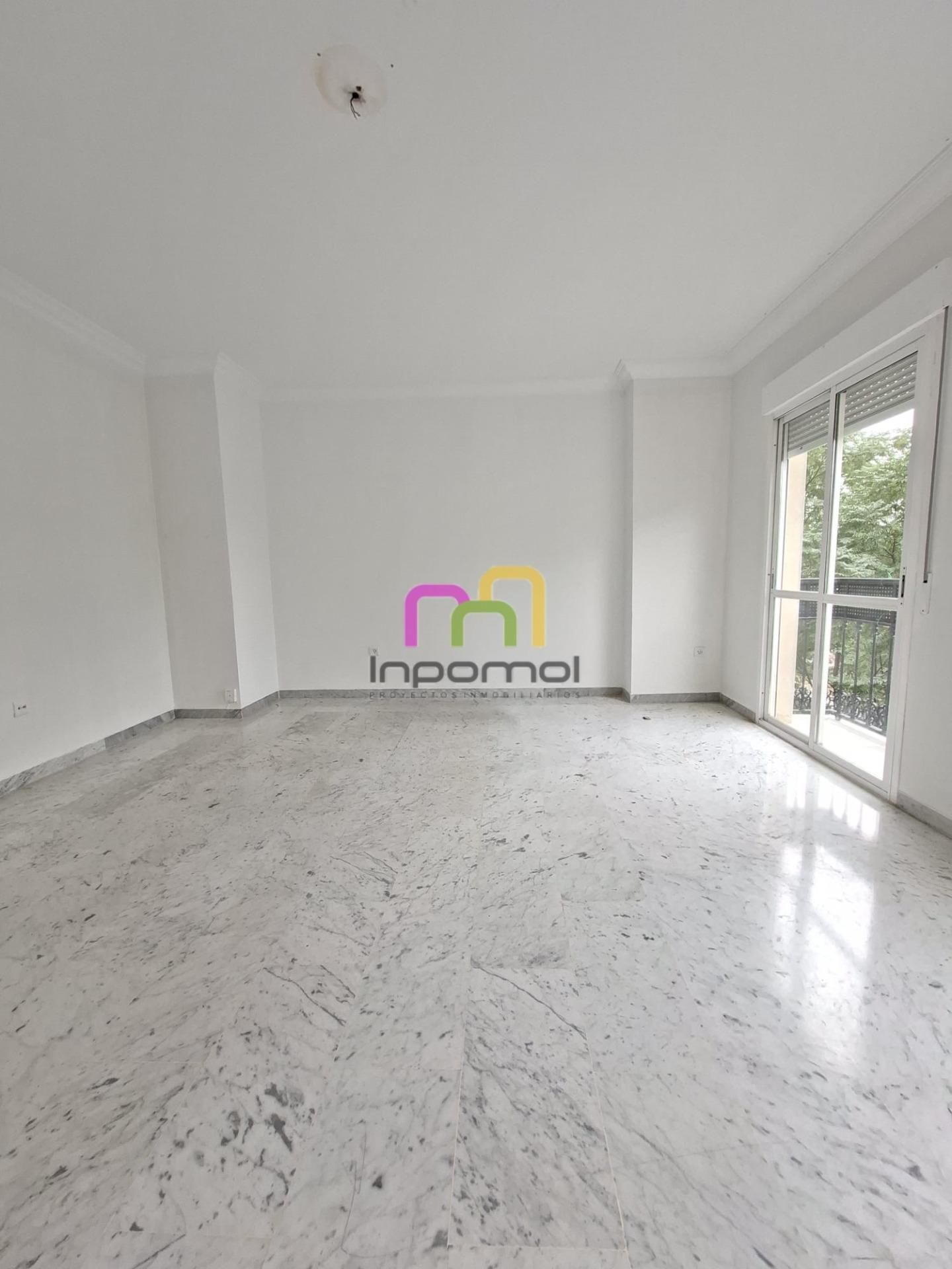 Schlafzimmer von Wohnungen miete in Badajoz Capital mit Klimaanlage, Heizung und Balkon