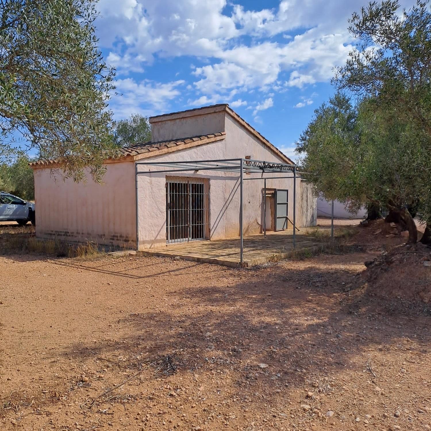 Exterior view of Country house for sale in L'Aldea  with Private garden and Storage room