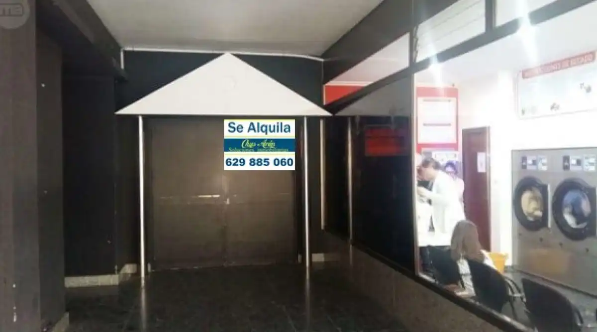 Local comercial en alquiler en Rúa Grabador Facal 5, bajo