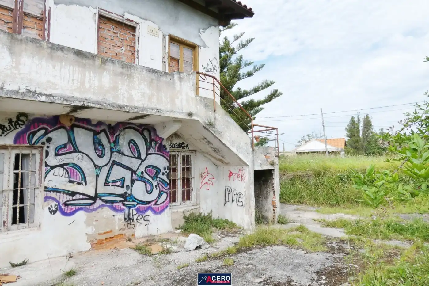 Houses for sale in Avenida JOSE MARIA PEREDA, Bezana - Prezanes