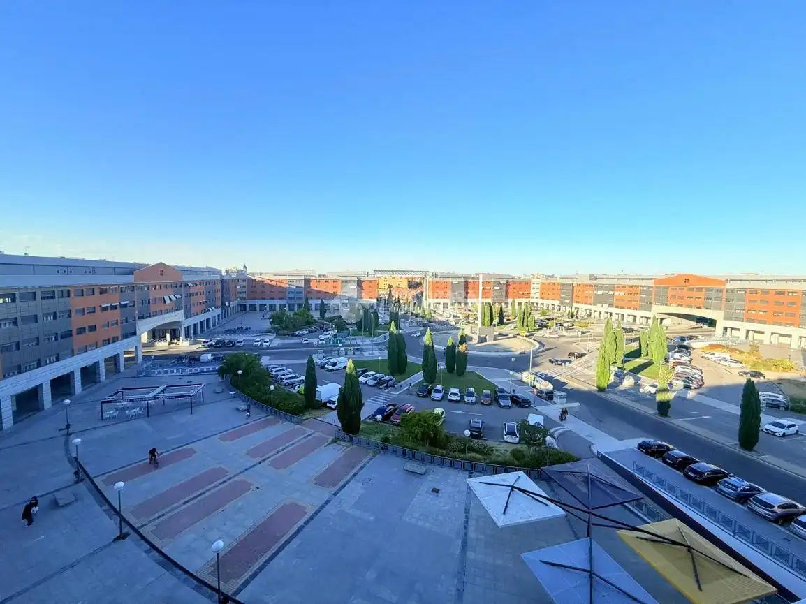 Vista exterior de Piso en venta en Valdemoro con Calefacción y Trastero