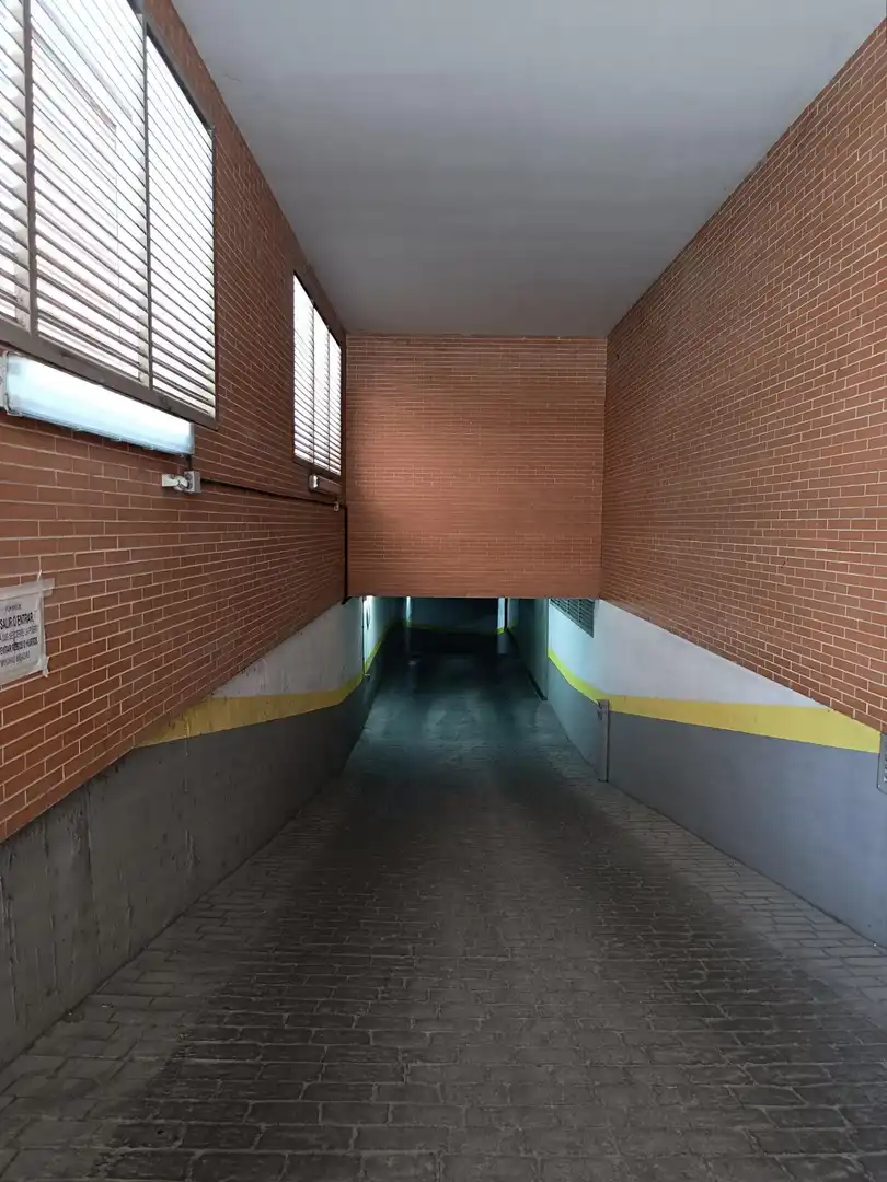 Garage zum Verkauf in Fuenlabrada