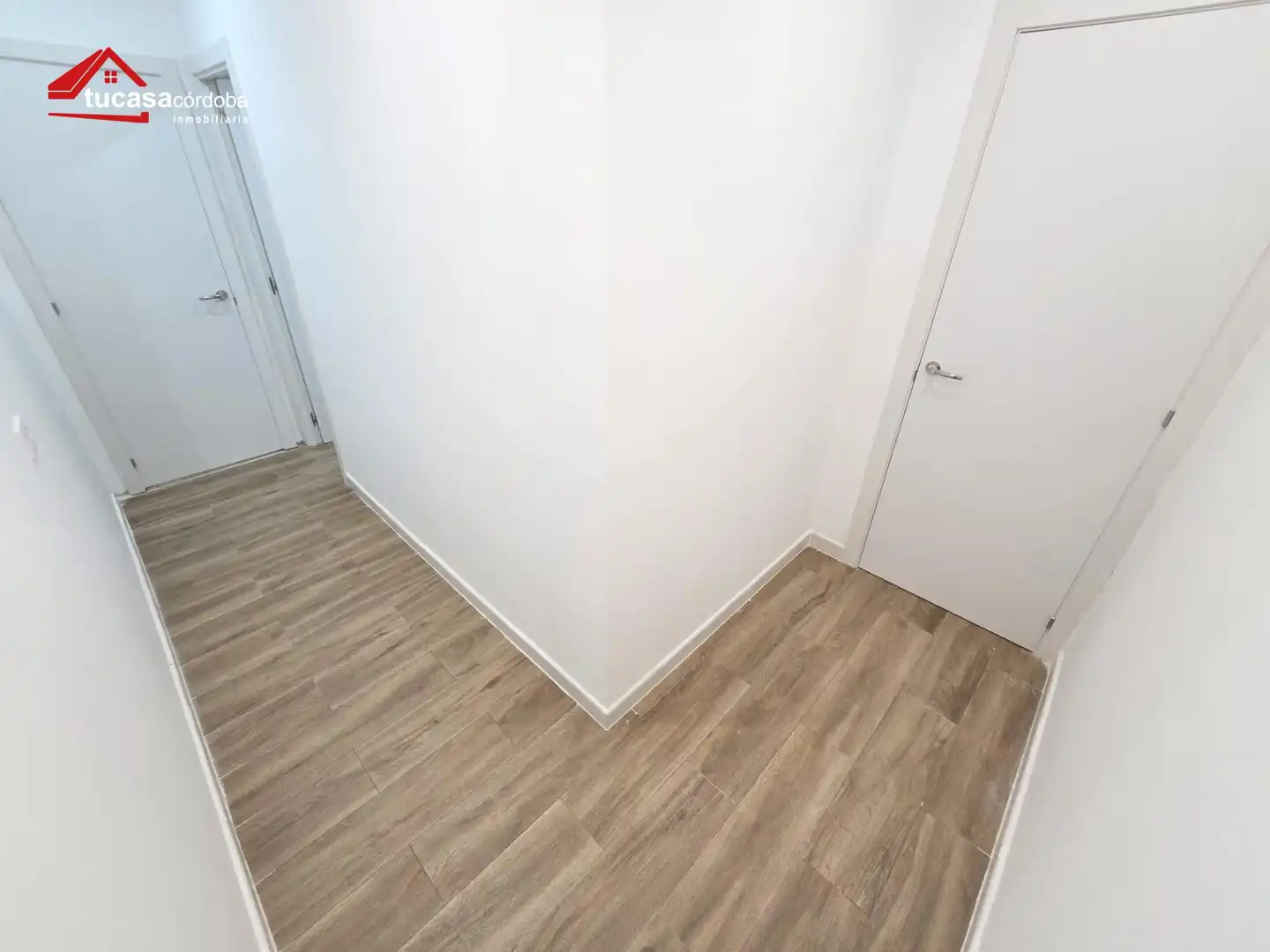 Ground floor for sale in Córdoba  with Storage room