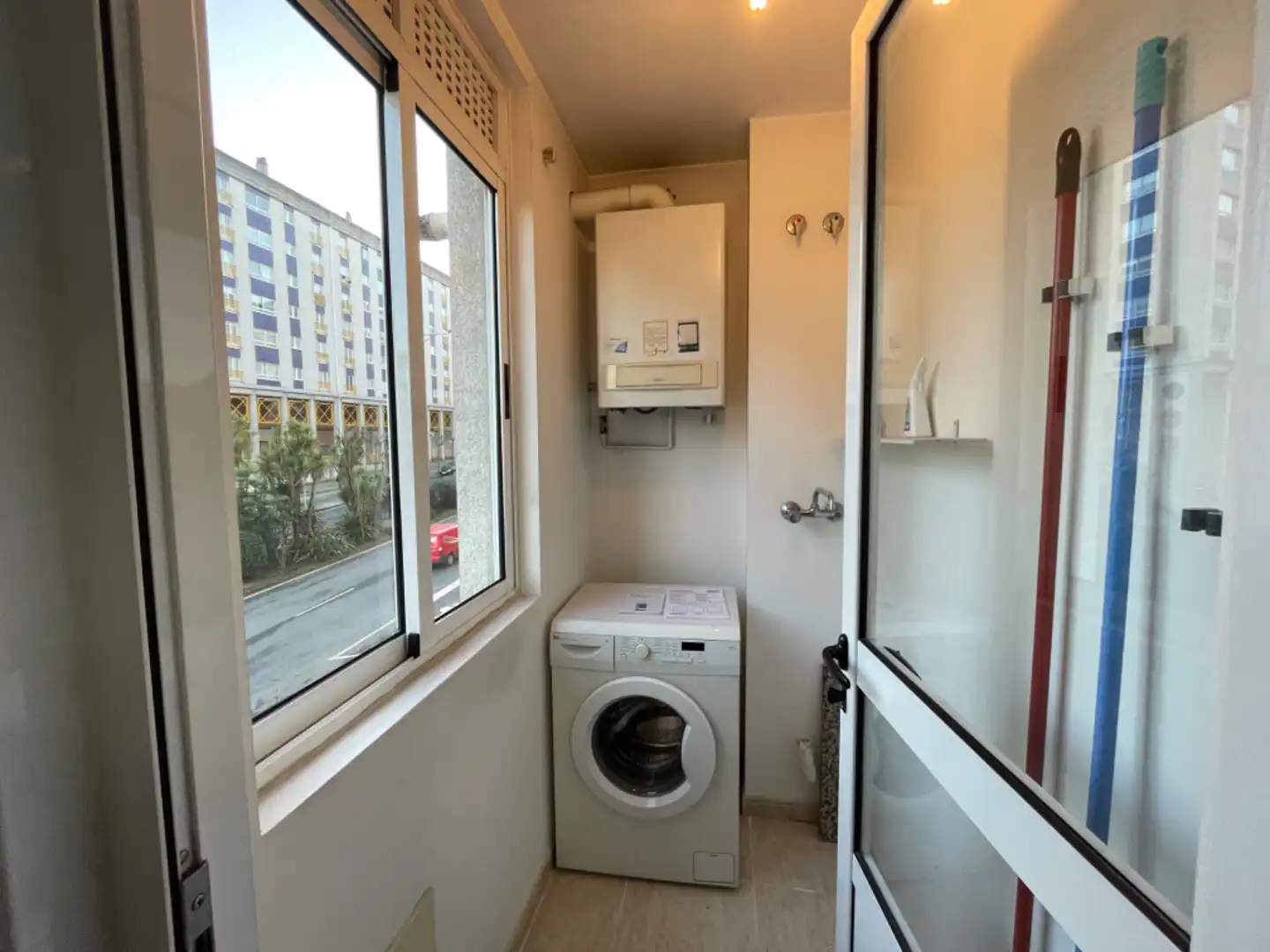 Flat for rent in Avenida Esteiro, Esteiro