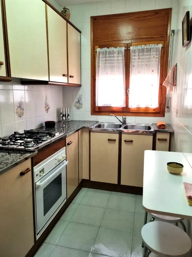 Cocina de Piso en venta en Ginestar con Calefacción