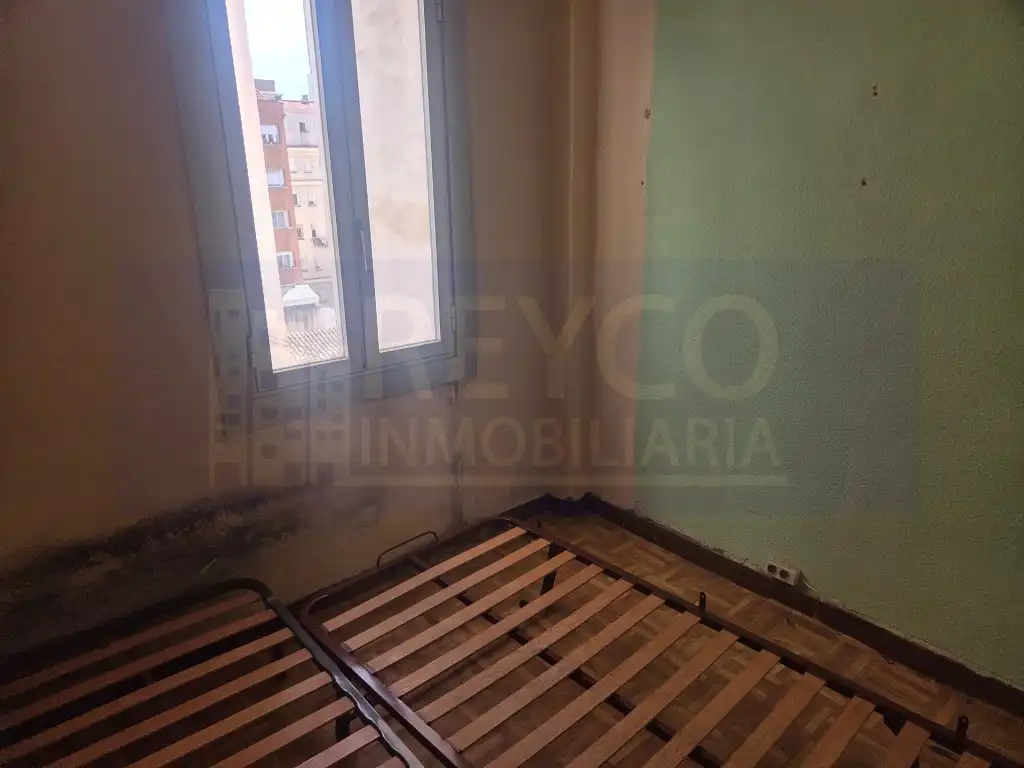 Apartament en venda en  Logroño