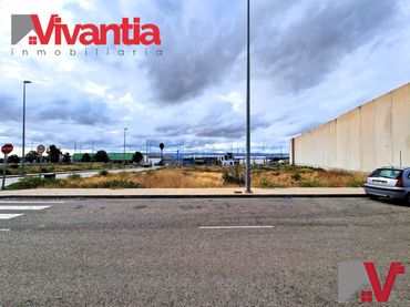 Terreny industrial en venda a Calle Sierra de Tercia 1Y