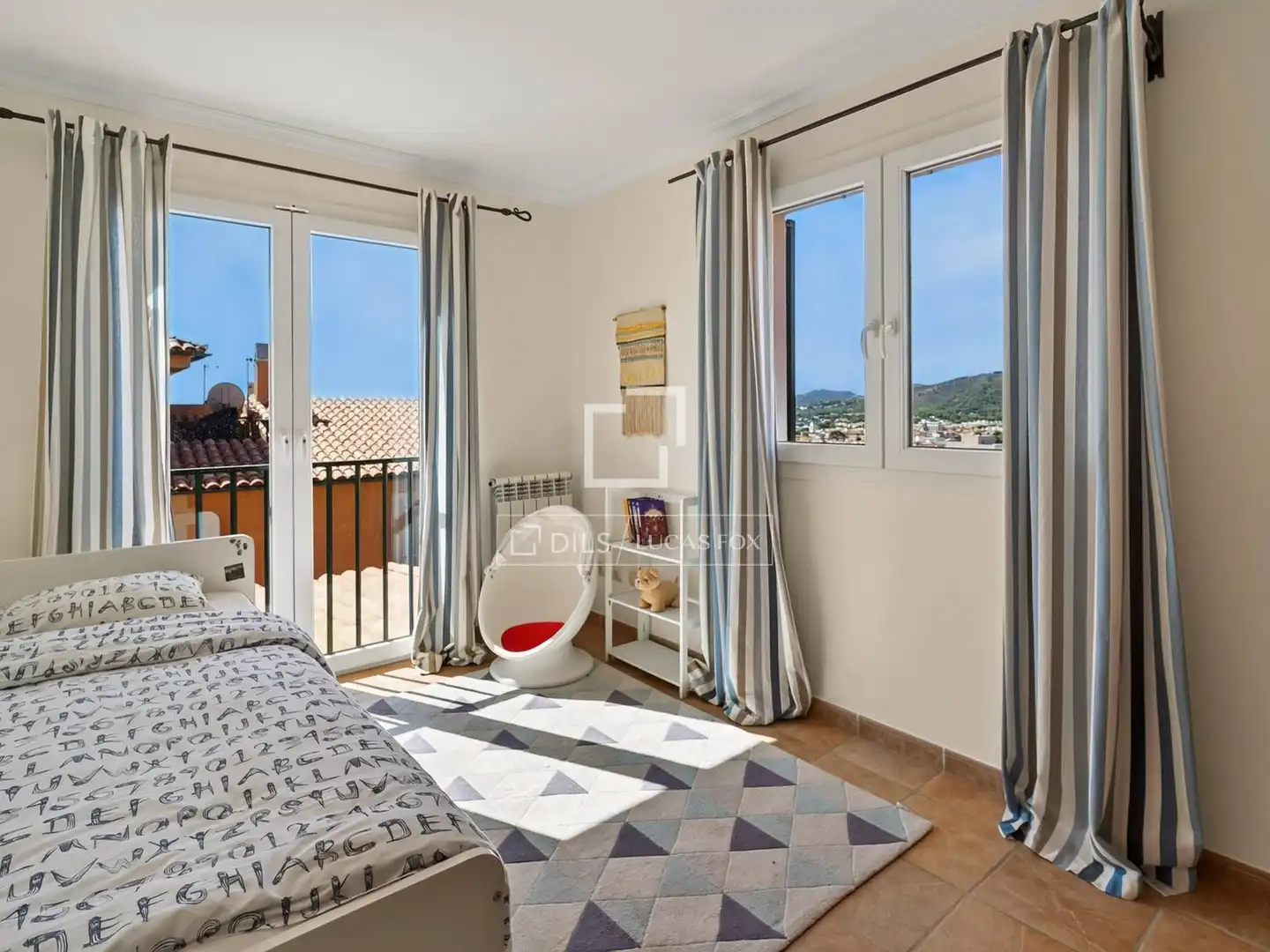 Schlafzimmer von Haus oder Chalet zum Verkauf in Capdepera mit Klimaanlage, Heizung und Privatgarten