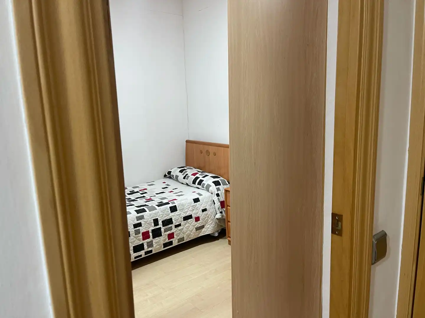 Dormitori de Casa adosada en venda en La Llagosta