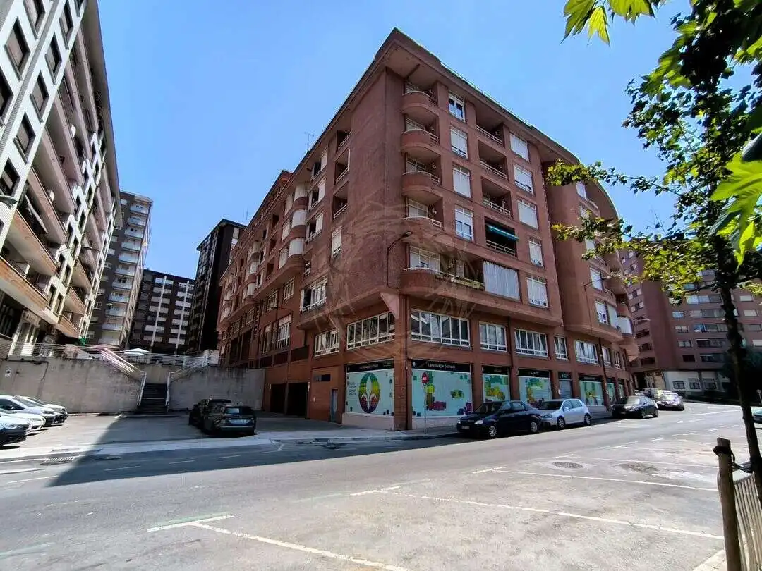 Parking à vendre à Landabaso Plaza