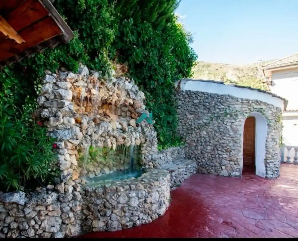 Terrassa de Casa o xalet en venda en Los Villares amb Jardí privat, Terrassa i Piscina