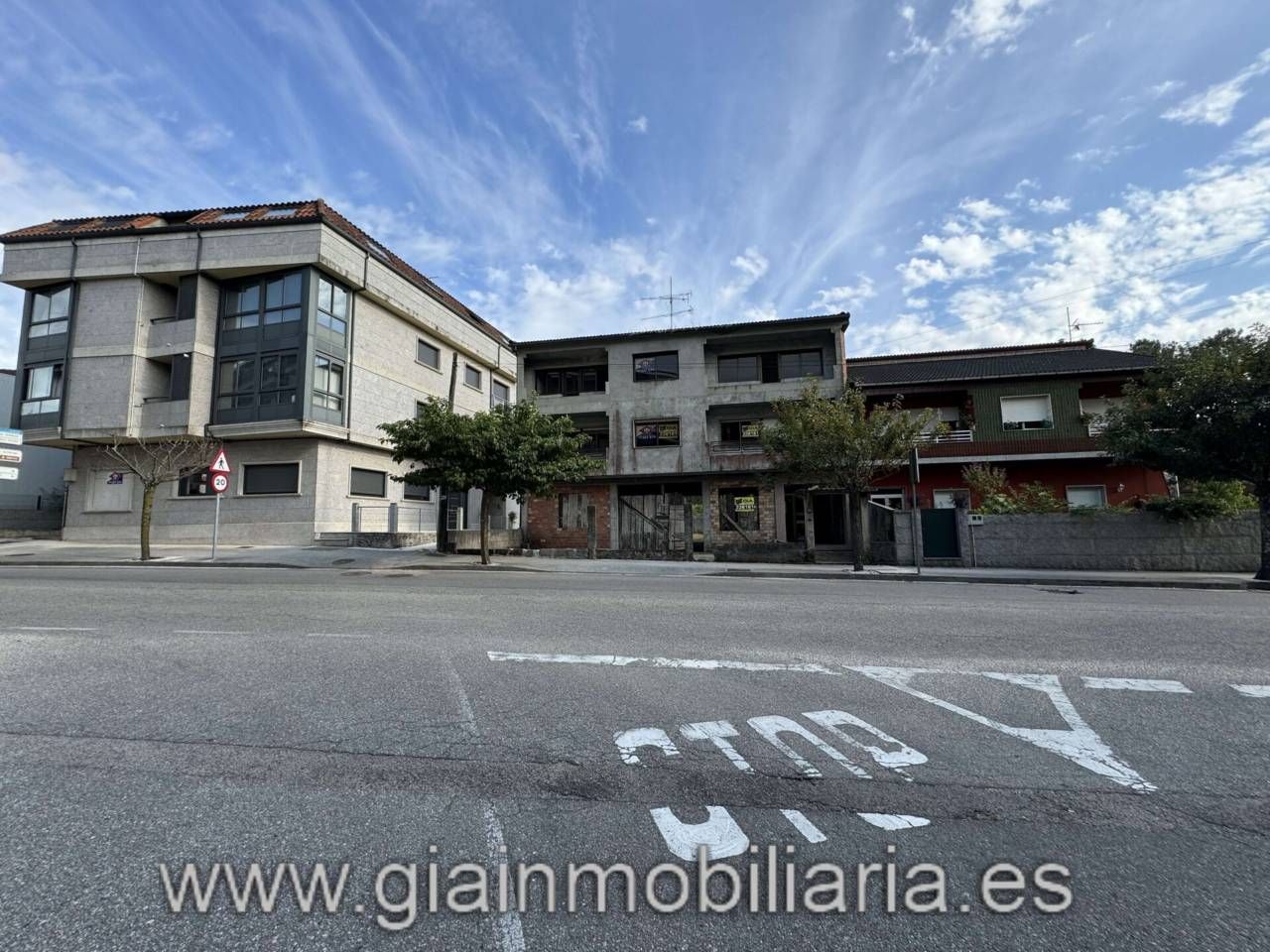Vista exterior de Casa o xalet en venda en Salceda de Caselas amb Calefacció, Terrassa i Piscina