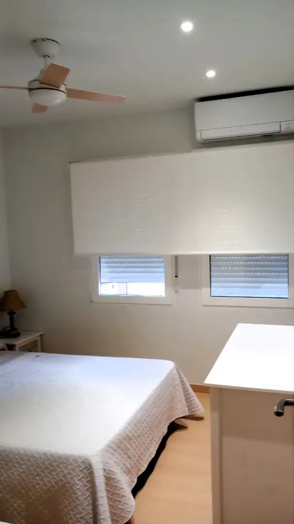 Dormitori de Apartament de lloguer en Benicasim / Benicàssim amb Aire condicionat, Calefacció i Jardí privat