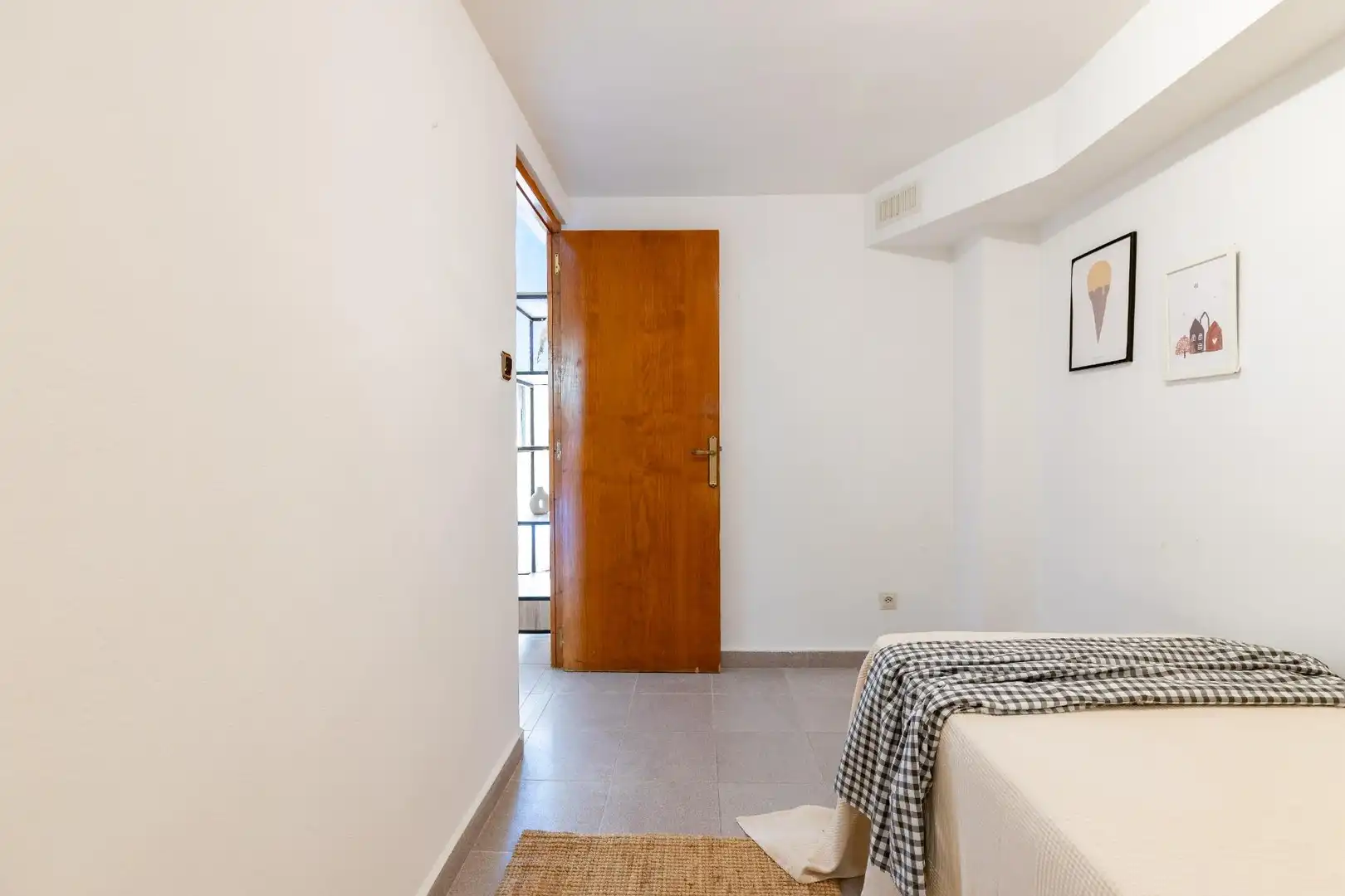 Casa adosada en venta en Paterna con Calefacción, Jardín privado y Terraza