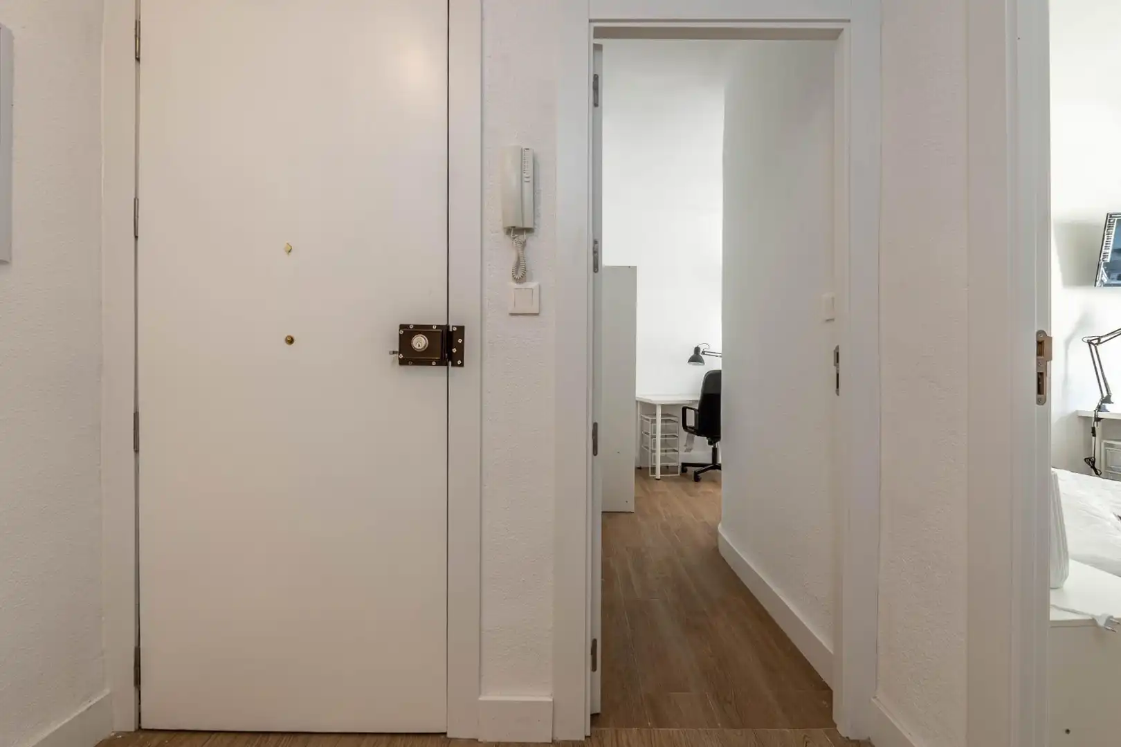 Flat for share in Granada  with Balcony