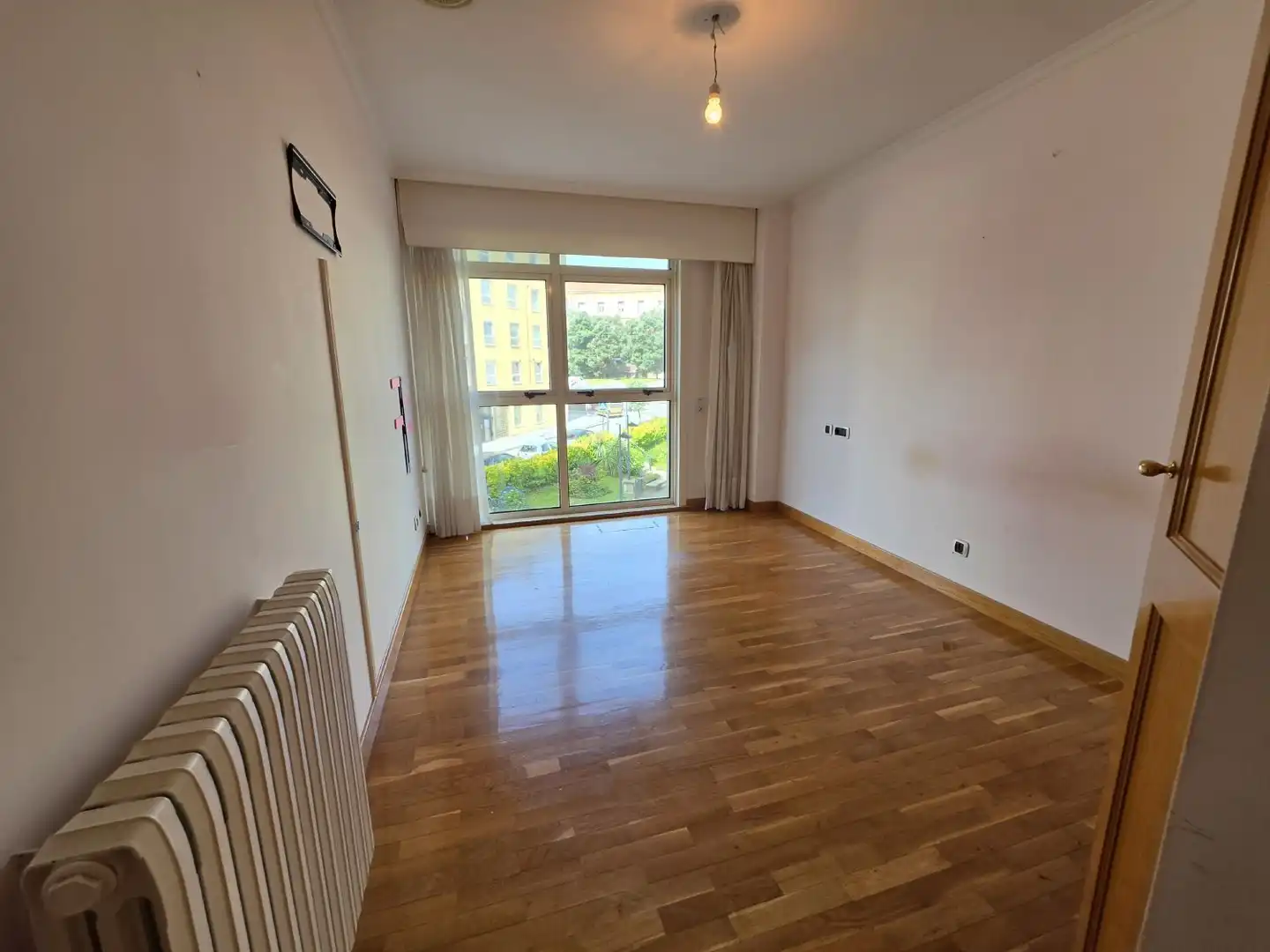 Sala de estar de Piso en venta en A Coruña Capital  con Calefacción, Terraza y Trastero