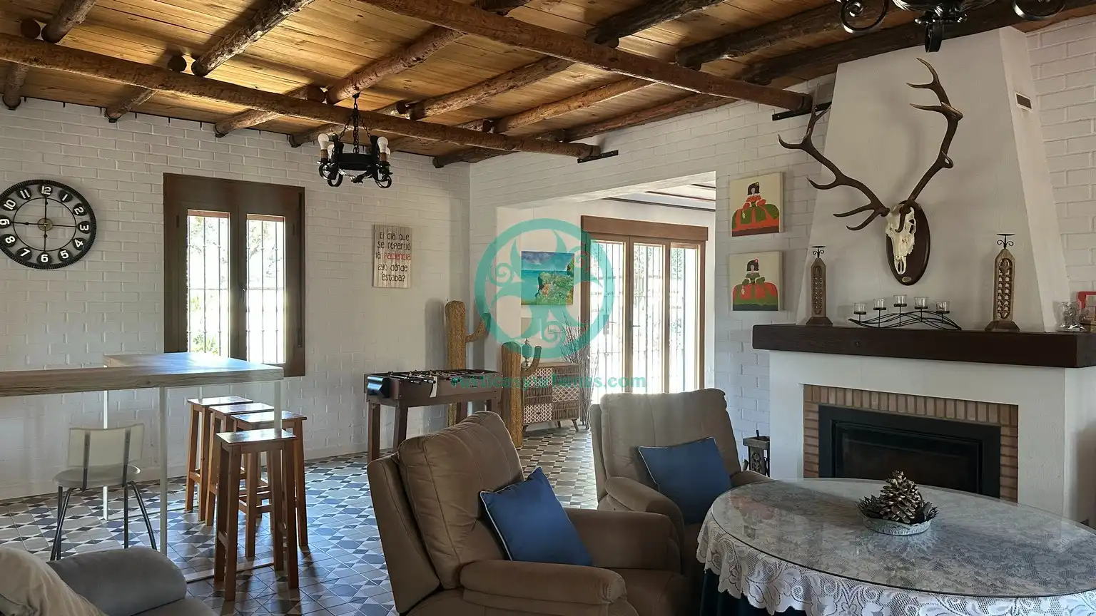 Esszimmer von Country house zur Miete in Cáceres mit Schwimmbad, Möbliert und Ofen