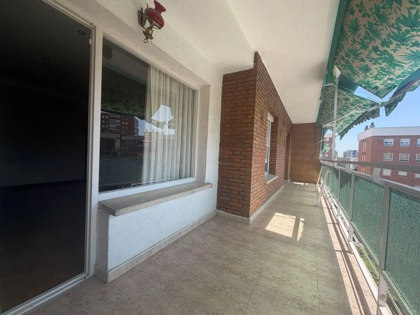 Terraza de Piso en venta en Madrid con Calefacción, Parquet y Terraza