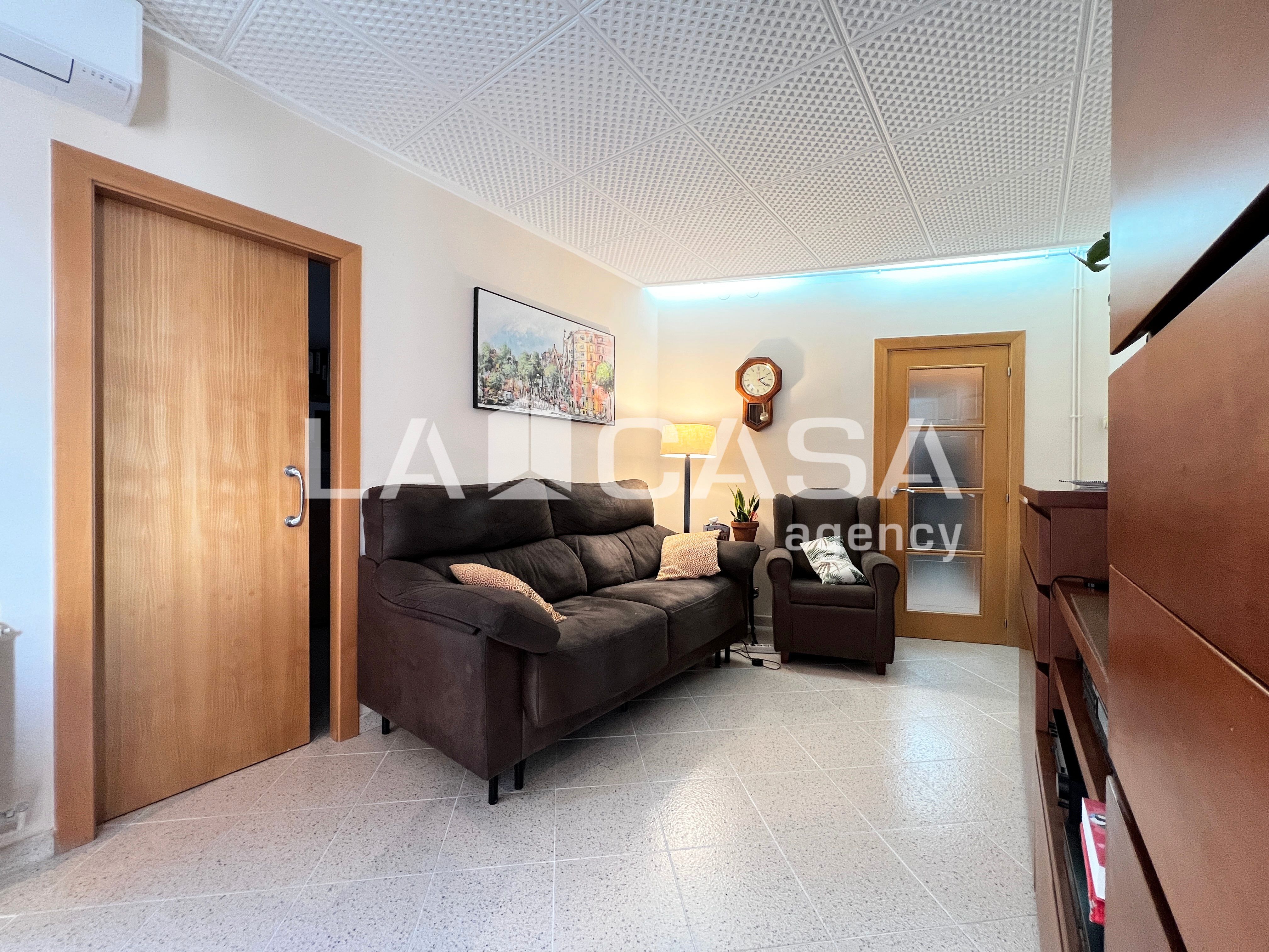 Piso en venta en Sant Andreu de Palomar, Sant Andreu