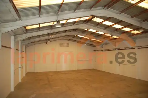 Industrial building to rent in Carrer Jaume I 37, imagen 2