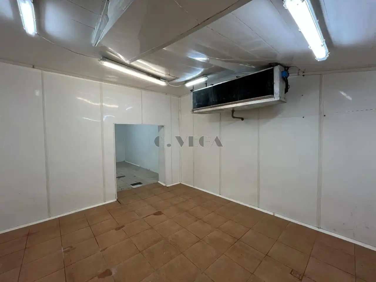 Local comercial en venda a López Mora, imagen 4