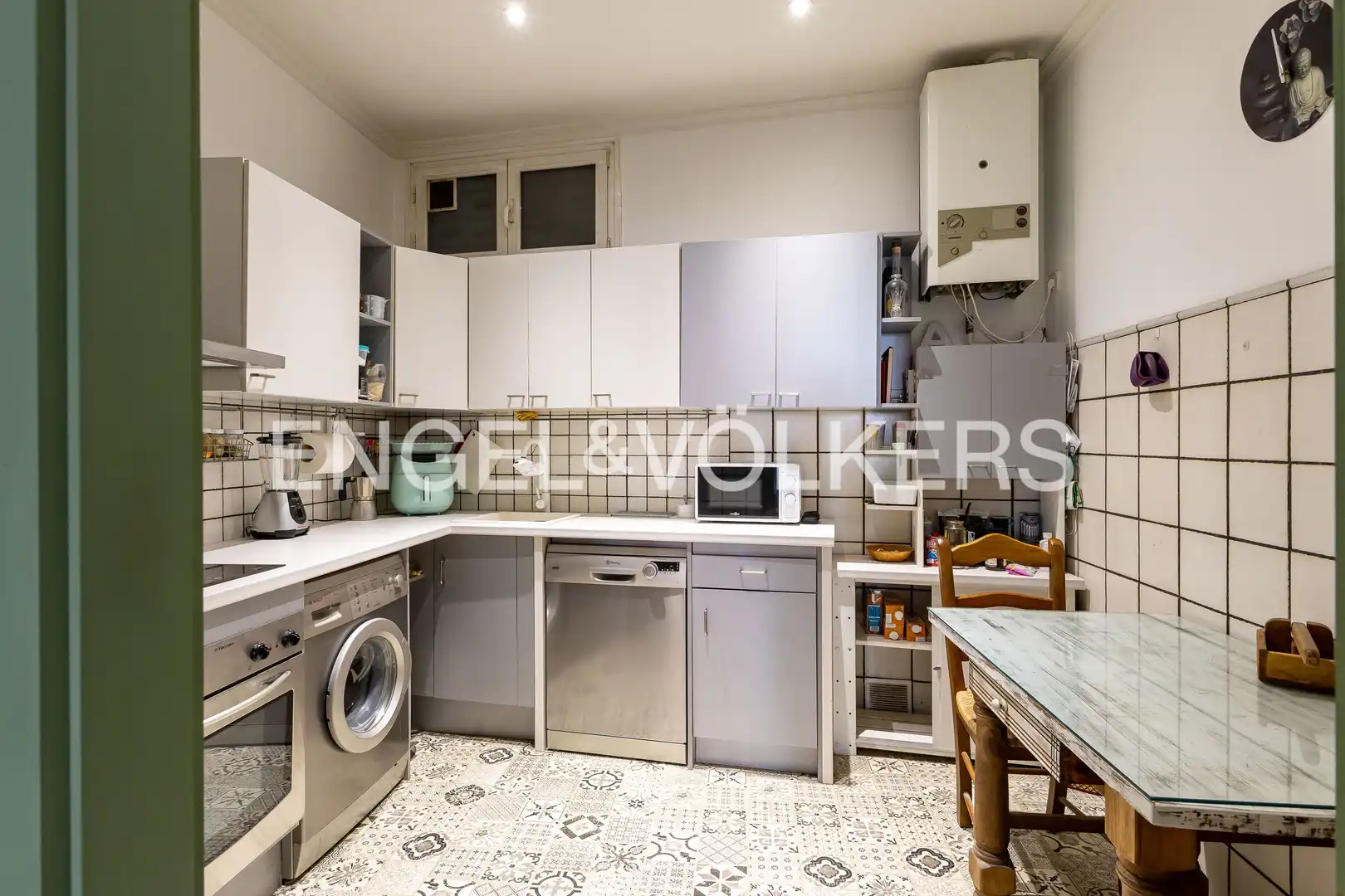 Küche von Wohnung zum Verkauf in Madrid mit Klimaanlage, Heizung und Balkon
