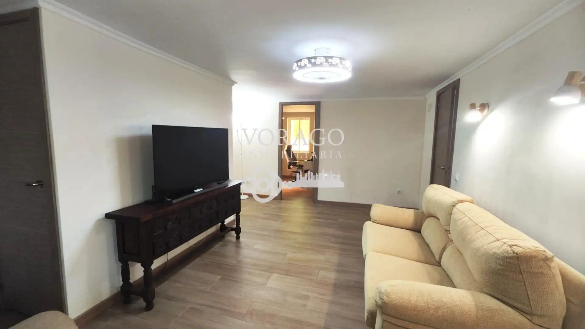 Sala de estar de Casa o chalet en venta en Torrejón del Rey con Aire acondicionado, Calefacción y Jardín privado