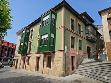 Mixed residential for sale in Posada - Barro