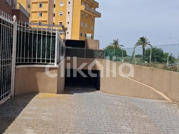 Individual con ascensor en venta en Puerto Deportivo