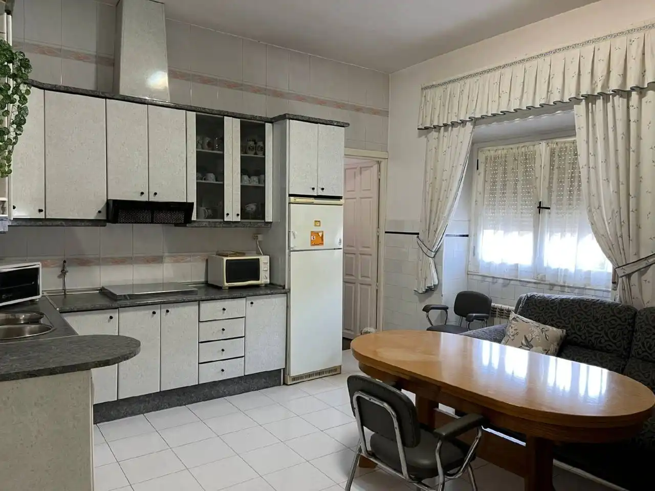 Haus mit Garten zum Verkauf in Calle crie regos Camarena, imagen 29