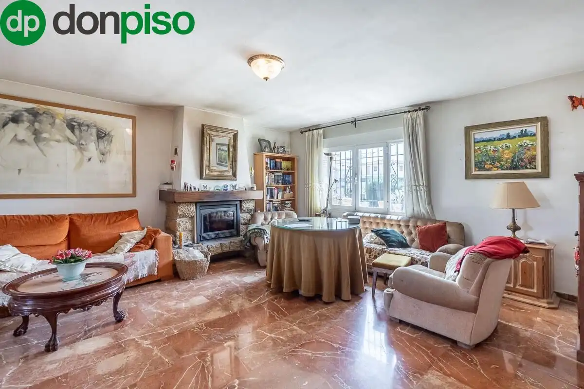 House with pool for sale in Calle GERANEO, imagen 6
