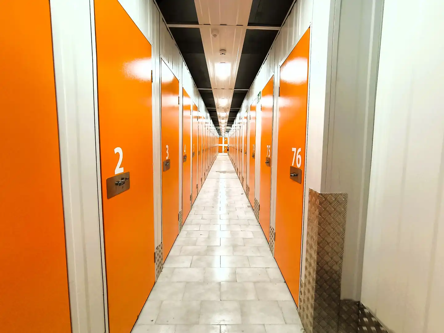 Trastero de alquiler en Madrid con Alarma