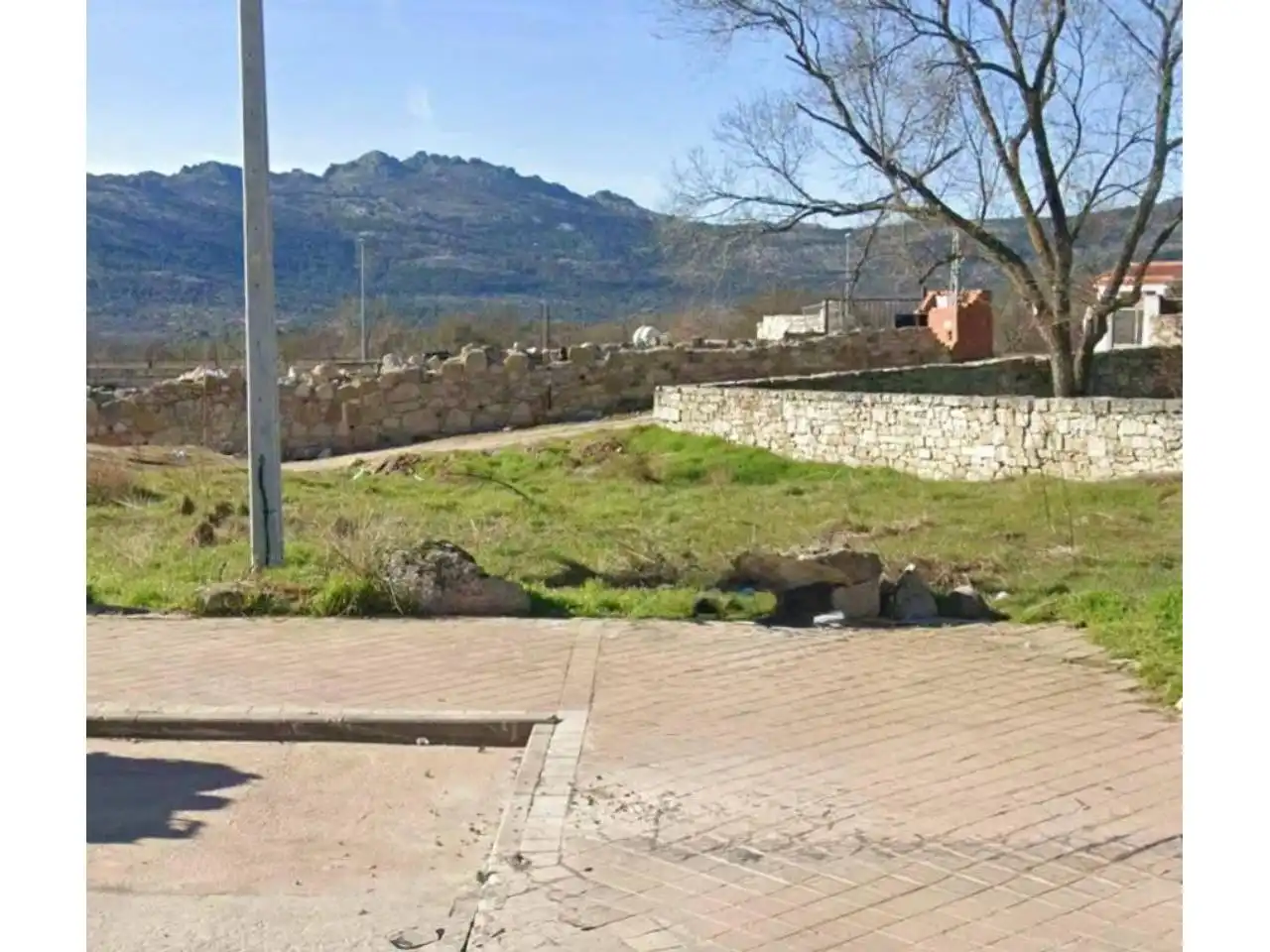 Terreny residencial en venda a Avenida de Madrid