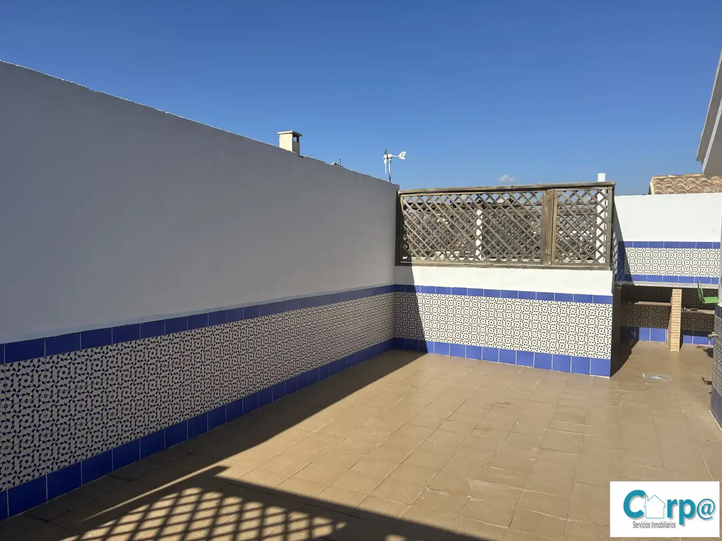 Terrace of Houses for rent in Tavernes Blanques  with Air Conditioner, Heating and Parquet flooring