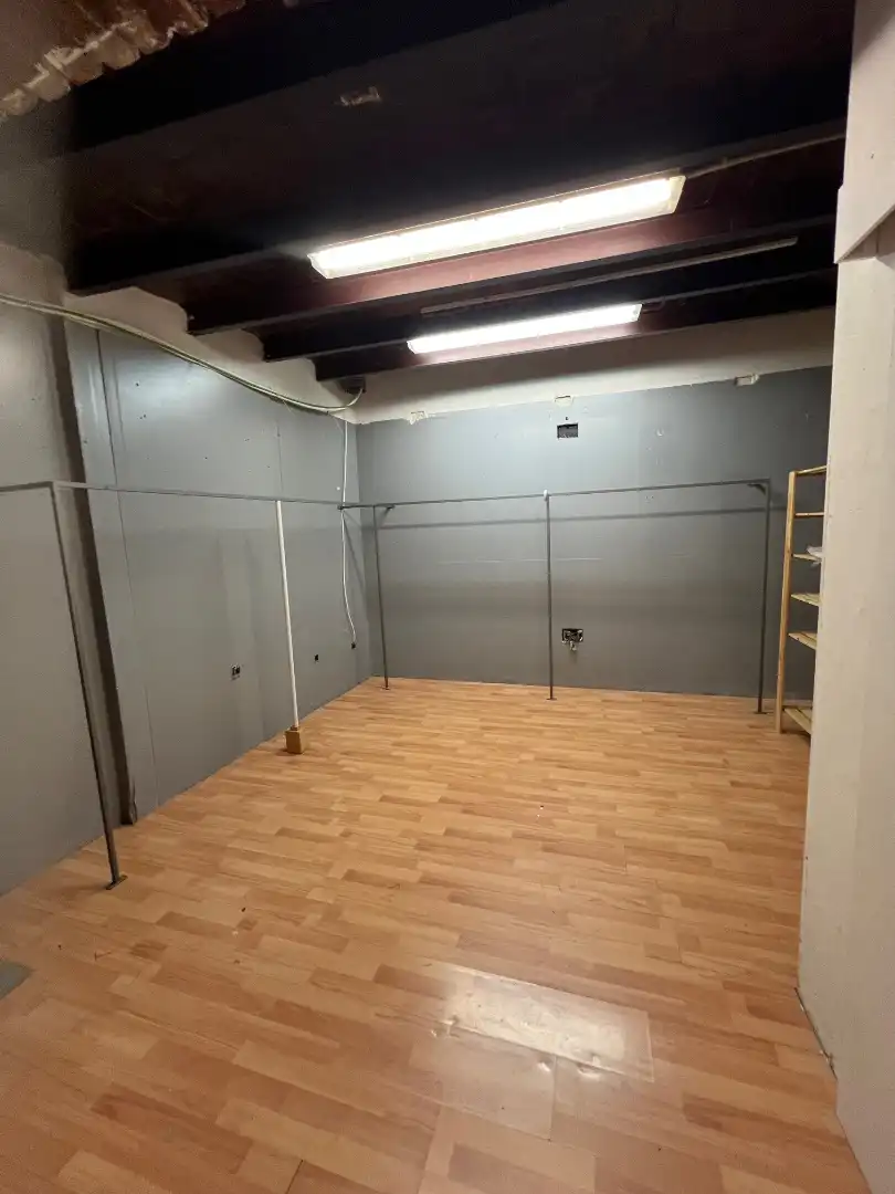 Commercial properties for rent in Sabadell  with Air Conditioner and Parquet flooring