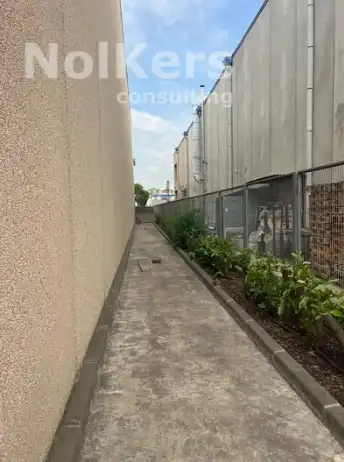 Vista exterior de Nave industrial de alquiler en L'Hospitalet de Llobregat con Calefacción