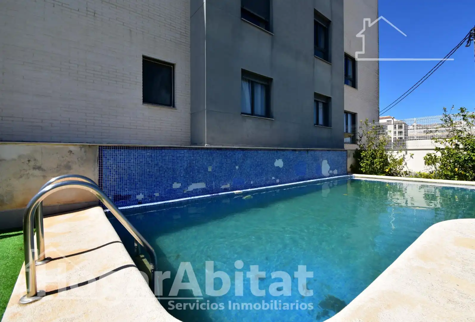 Swimming pool of Attic for sale in Pedreguer  with Air Conditioner, Parquet flooring and Terrace