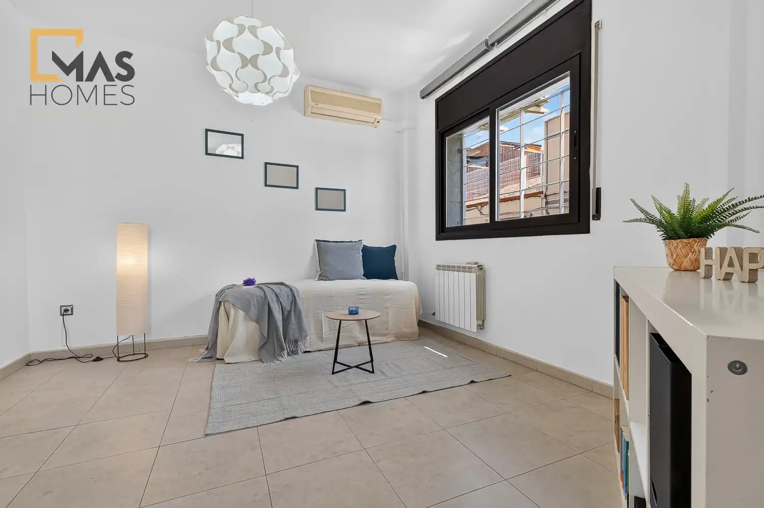 Habitación de Piso en venta en Terrassa con Aire acondicionado, Calefacción y Trastero