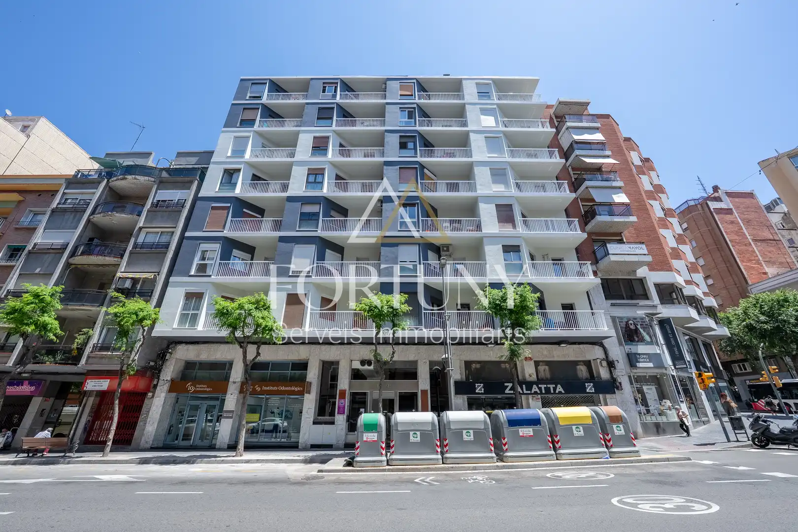 Außenansicht von Wohnung zum Verkauf in Tarragona mit Klimaanlage und Balkon