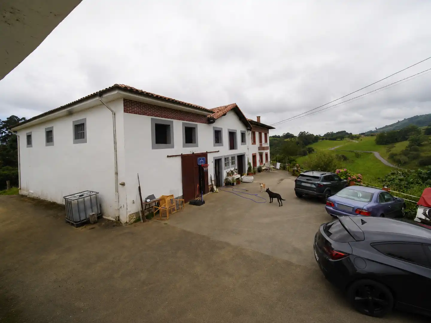 Vista exterior de Casa o xalet en venda en Ribadedeva amb Calefacció, Jardí privat i Terrassa