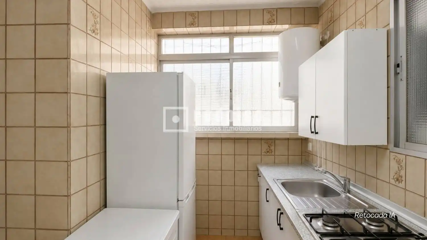 Küche von Wohnung zum Verkauf in Málaga mit Klimaanlage, Heizung und Terrasse