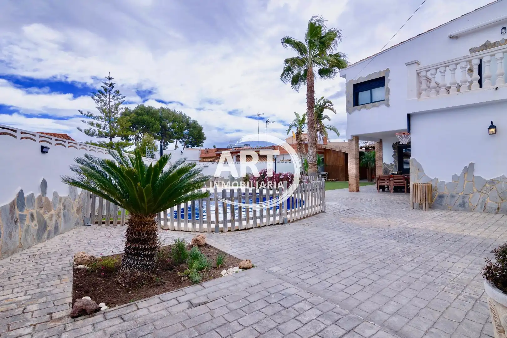 Exterior view of Houses for sale in L'Eliana  with Air Conditioner, Heating and Terrace