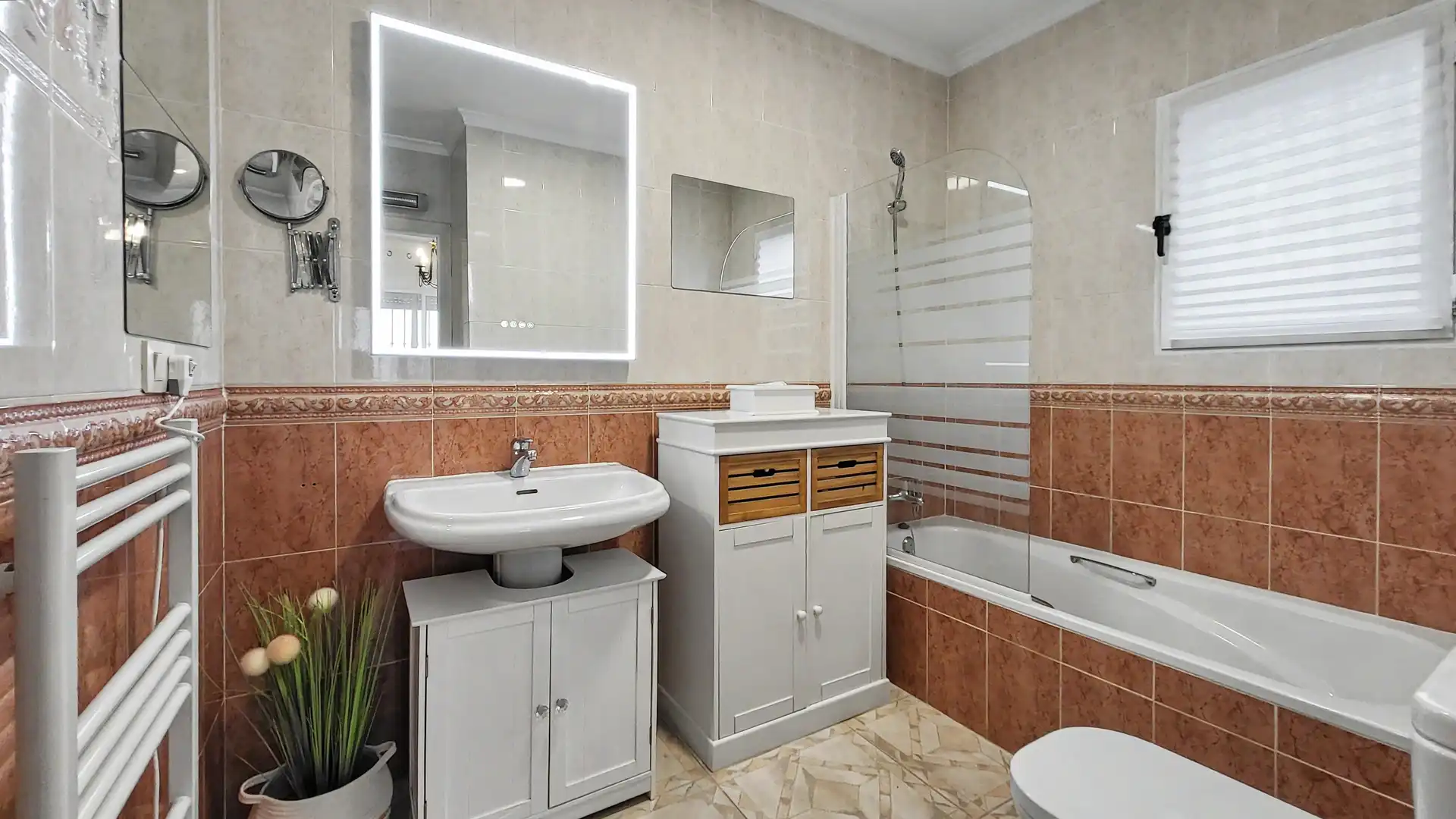 Bathroom of Houses for sale in Orba  with Air Conditioner, Heating and Private garden