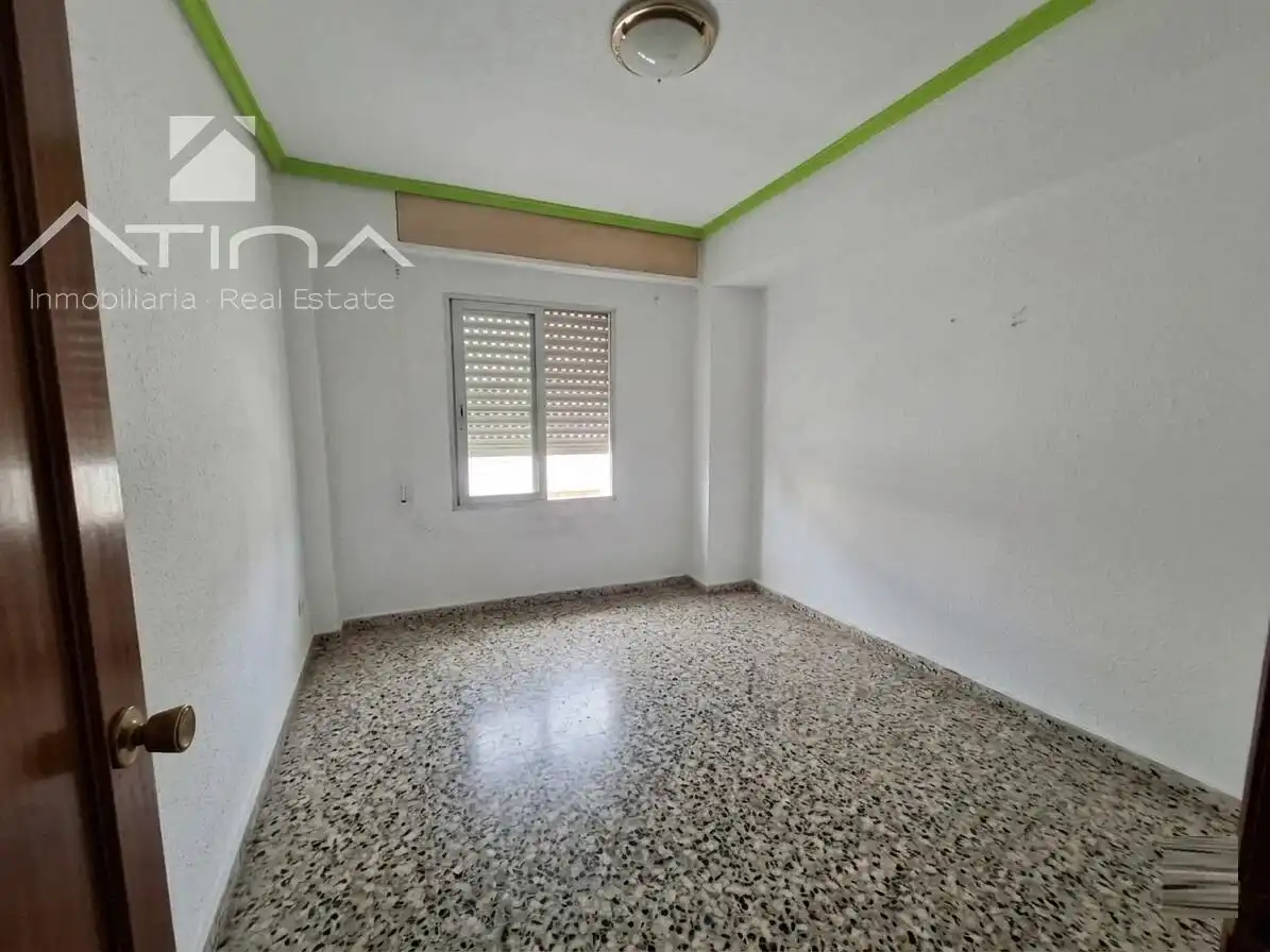 Apartament en venda en Gandia amb Terrassa i Traster