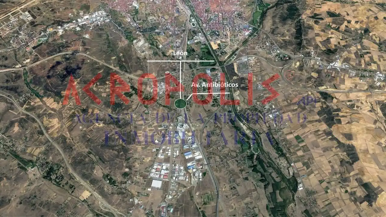 Lands and plots for sale in Calle Av. Antibioticos, imagen 3