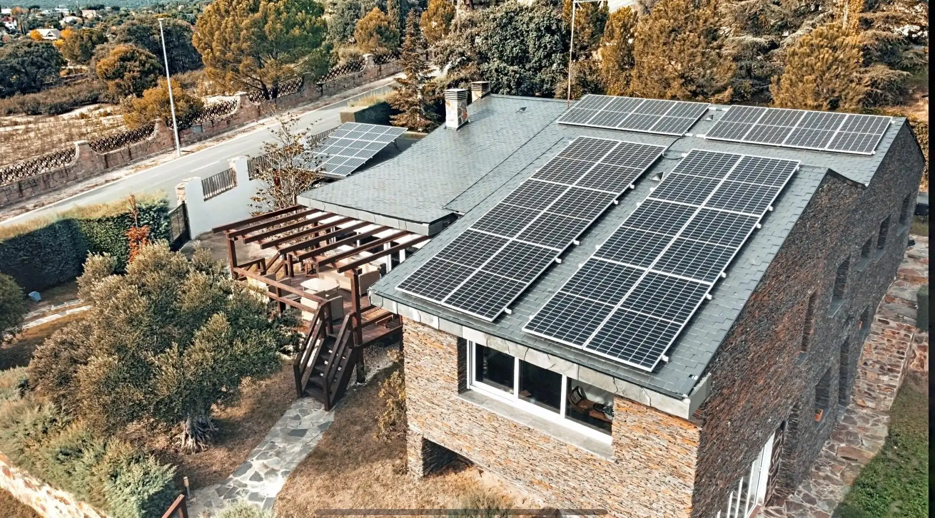 Vista exterior de Casa o chalet en venta en Las Rozas de Madrid