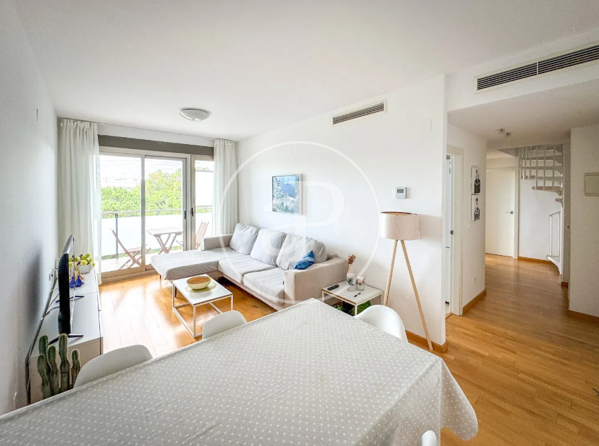 Living room of Attic to rent in Torrent  with Air Conditioner, Heating and Private garden