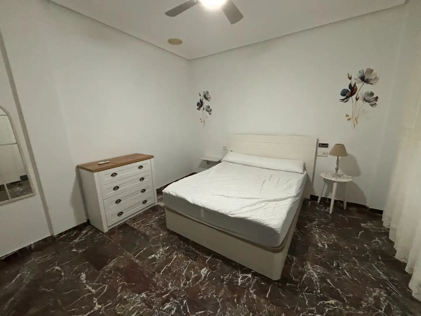Schlafzimmer von Wohnung zur Miete in Andújar mit Klimaanlage, Heizung und Möbliert