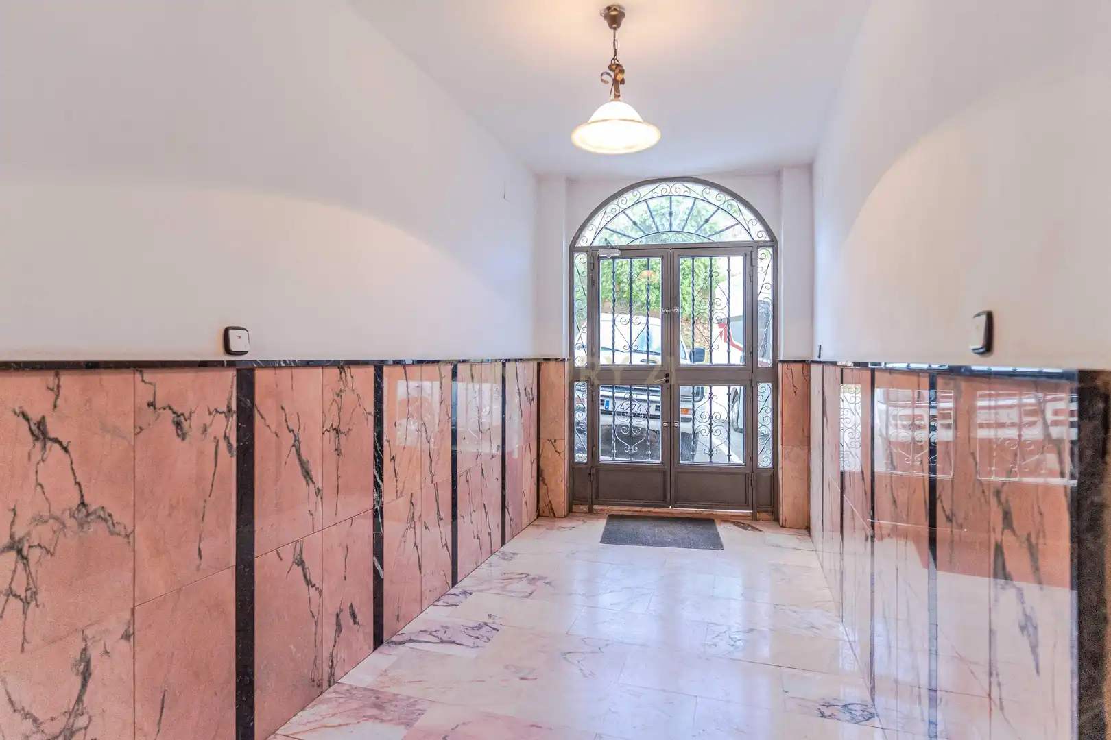 Apartamento en venta en Montefrío con Aire acondicionado y Jacuzzi