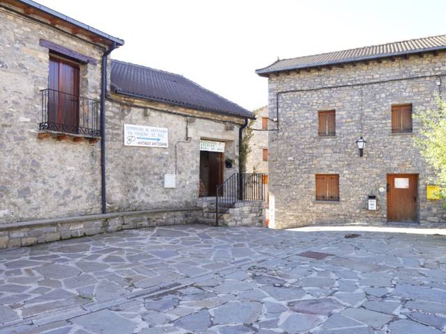 Casa-chalet en Venta en N/A en Fanlo